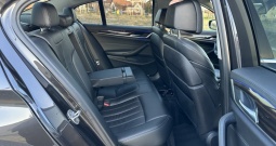 BMW serija 5 530 d x-drive luxury line •265 ks• led laseri •koža * zg