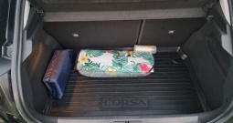 Opel Corsa 1.2 Edition reg 1 godina svi ovl servisi