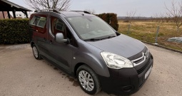 Citroen Berlingo 1.6hdi XTR oprema reg 1 god,4699eur