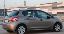 Peugeot 208 1.2, 1. vlasnik, 2015. godina, Reg. do 11/2025.