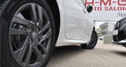Peugeot 208 1.2 PDC,Navigacija,Lane Assist,Android&AppleCarplay-Active
