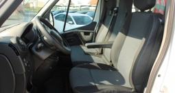 Renault Master 2.3 dCi *SANDUK + KRAN*
