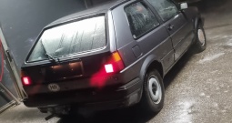 Prodajem golf 2