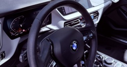 Prodajem BMW serije 1 , 118i automatik