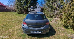 Astra GTC karambolirana