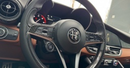 Alfa Romeo Giulia 2,2 JTD *Top Stanje*