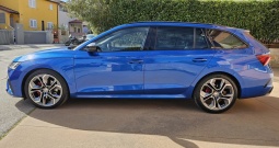 ŠKODA OCTAVIA COMBI 2.0 TDI RS DSG 2021 SERVISNA GARANCIJA REGISTRIRAN