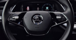 Škoda Octavia Combi 2,0 TDI DSG FULL LED NAVI KAMERA