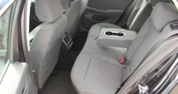 VW Golf VIII 2.0 TDi *LED, NAVIGACIJA, KAMERA*