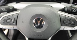 VW Golf VIII 2.0 TDi *LED, NAVIGACIJA, KAMERA*
