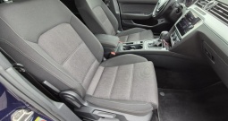 VW Passat Variant 1.6 TDI DSG FULL LED KAMERA VIRTUAL