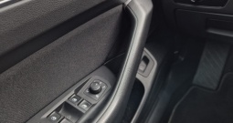VW Passat Variant 1.6 TDI DSG FULL LED KAMERA VIRTUAL