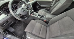 VW Passat Variant 1.6 TDI DSG FULL LED KAMERA VIRTUAL