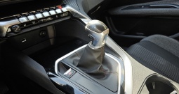PEUGEOT 3008 1.5 BLUEHDI 130 2019 SERVISNA REGISTRIRAN