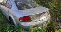 Chrysler Sebring 2.7 LX, 2004 godina (moguća prodaja i u djelovima)
