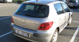 Peugeot 307 1.6 benzin, registriran do 04/2026