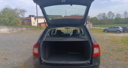 Škoda Octavia 1.6 TDI, Ambient SW, garancija, servisna knjiga-kartice