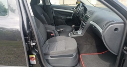 Škoda Octavia 1.6 TDI, Ambient SW, garancija, servisna knjiga-kartice