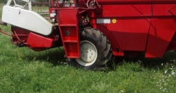 Kombajn International 321