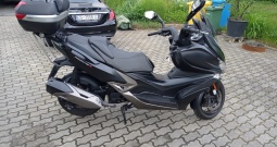 Prodaje se skuter Kymco xciting s400, 2019.g.