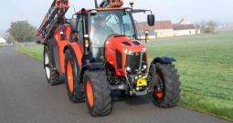 Traktor Kubota M6-121 U