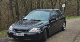 Honda Civic 1.4i