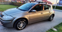 Renault Megane 1.4 16V